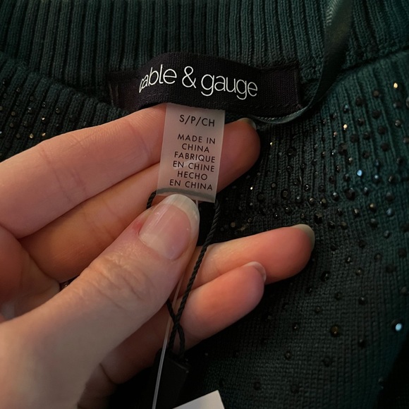 “Rainforest” green, 3/4 length sleeve sweater - Picture 2 of 3